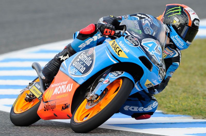 Alex Rins obtiene la pole en Moto3