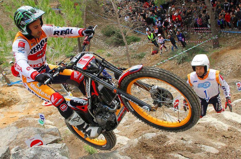 Toni Bou y Fujinami, protagonistas en la apertura del Mundial de trial