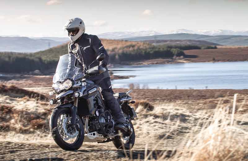 La Triumph Explorer 1200 XC recorre Escocia