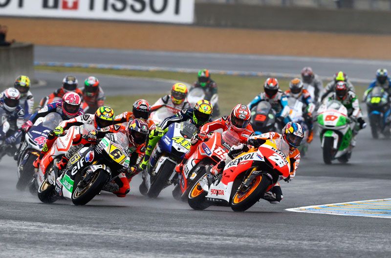 Mundial de MotoGP en Le Mans y KTM Duke 690 R a fondo