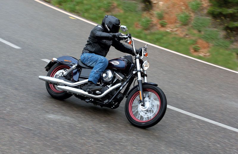 Harley-Davidson Street Bob Special Edition. Prueba