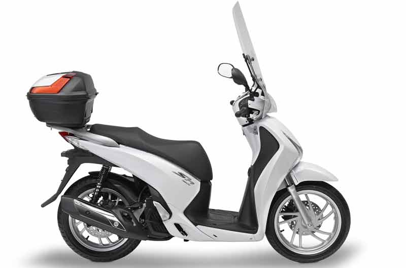 Givi complementa la Honda SH125i