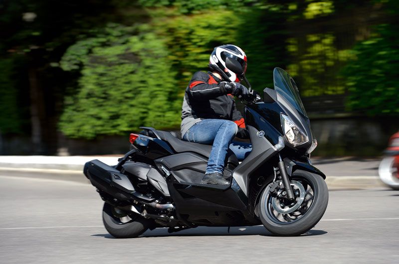 Yamaha X-Max 400
