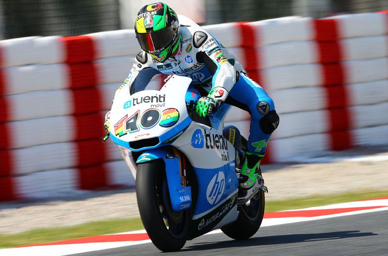 Pol Espargaró se impone a Tito Rabat en Moto2