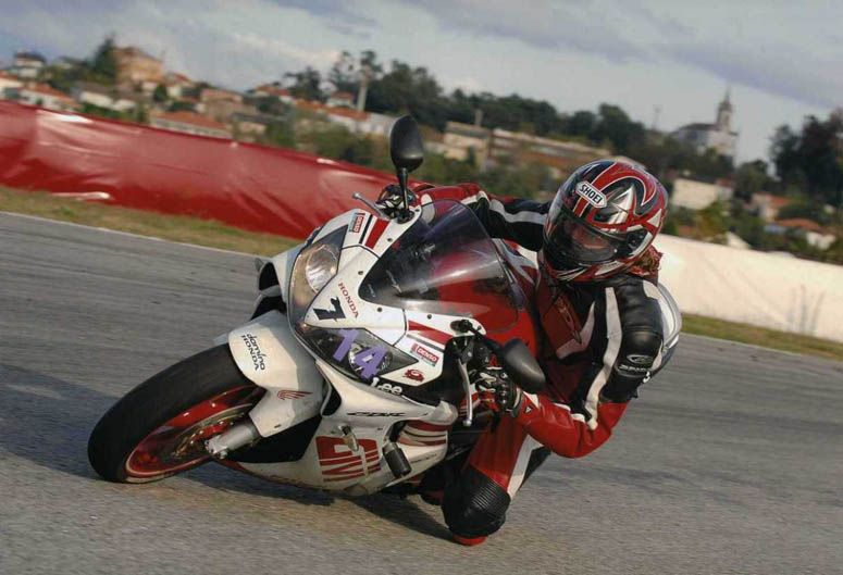 Honda CBR 600 F 100.000 km