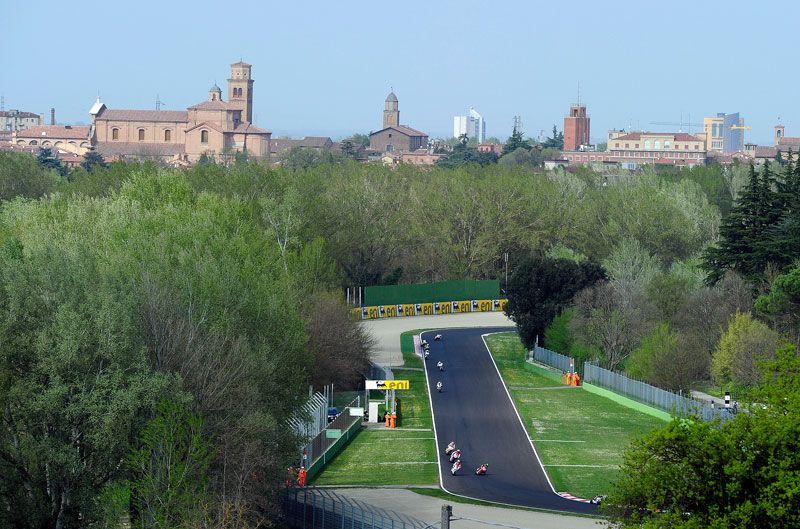 Imola ya espera a los pilotos de SBK