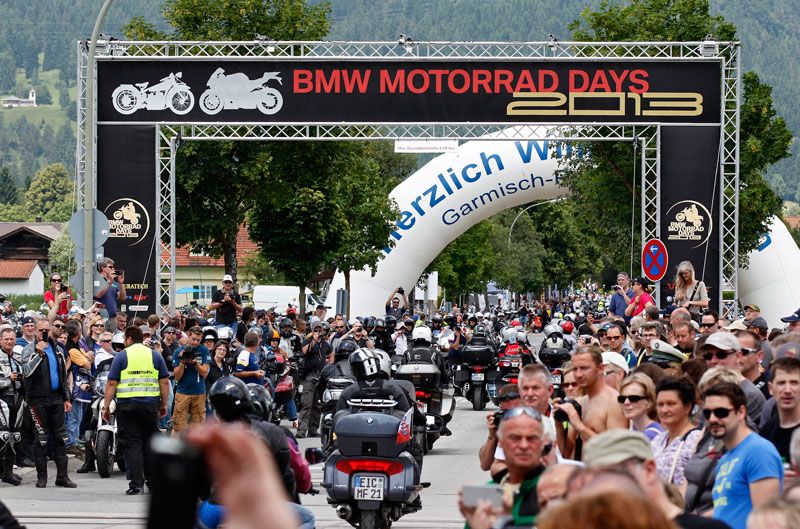 Disfrutando en el BMW Motorrad Days 2013