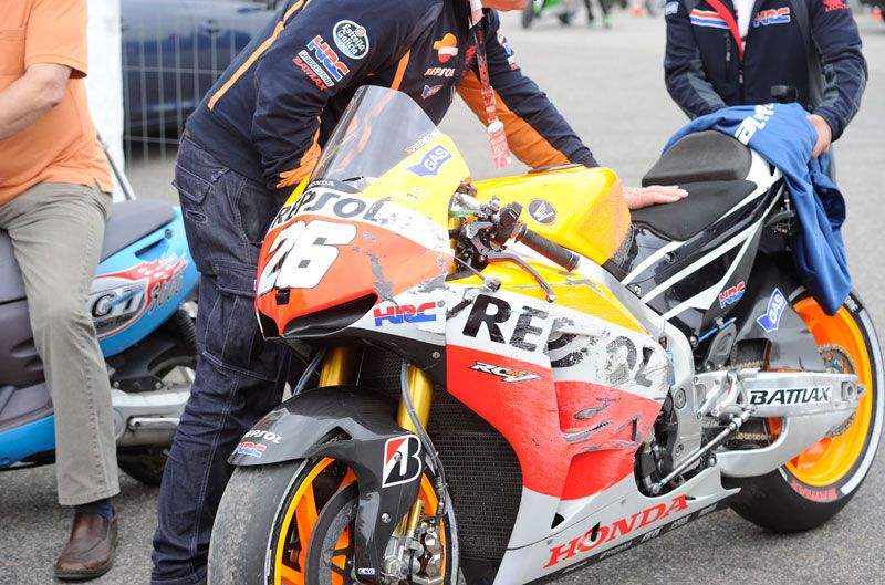 Pedrosa y los médicos decidirán mañana si corre o no