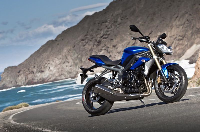 Promoción veraniega para la Triumph Street Triple