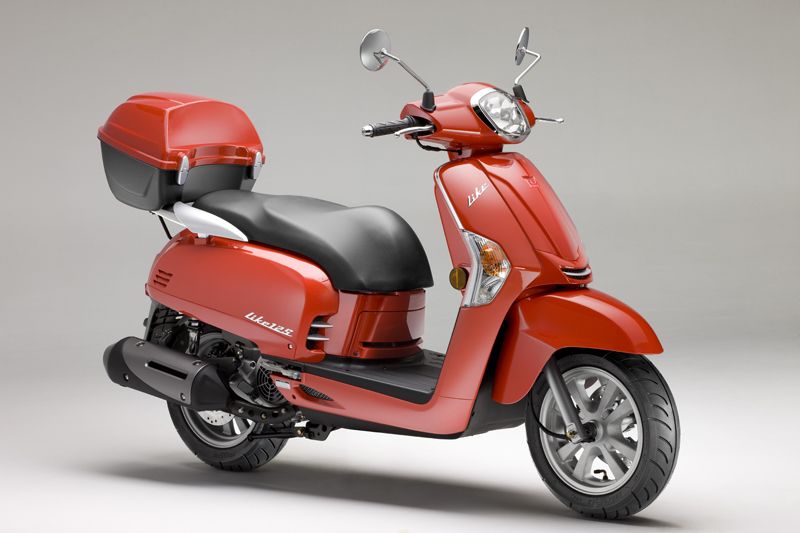 Kymco amplía el seguro gratuito a partir de 21 años