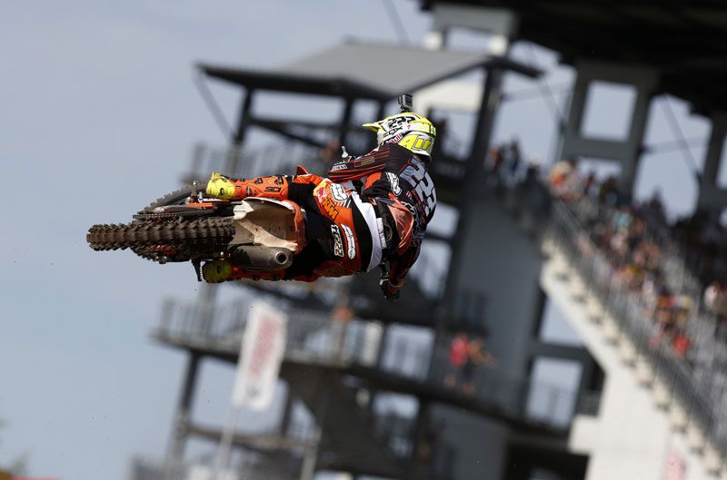 Victorias de Tony Cairoli y Jeffrey Herlings en Alemania