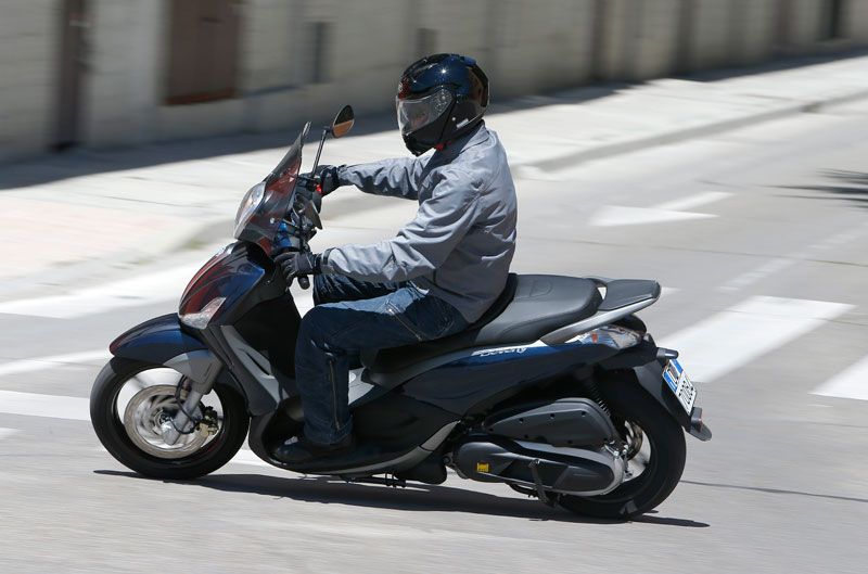 Piaggio Beverly 350 Sport Touring