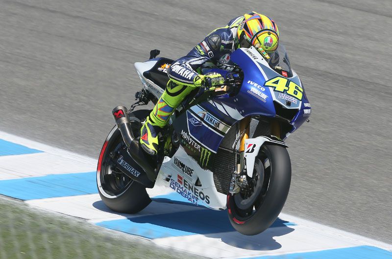 Jorge Lorenzo y Valentino Rossi prueban el cambio seamless en Brno