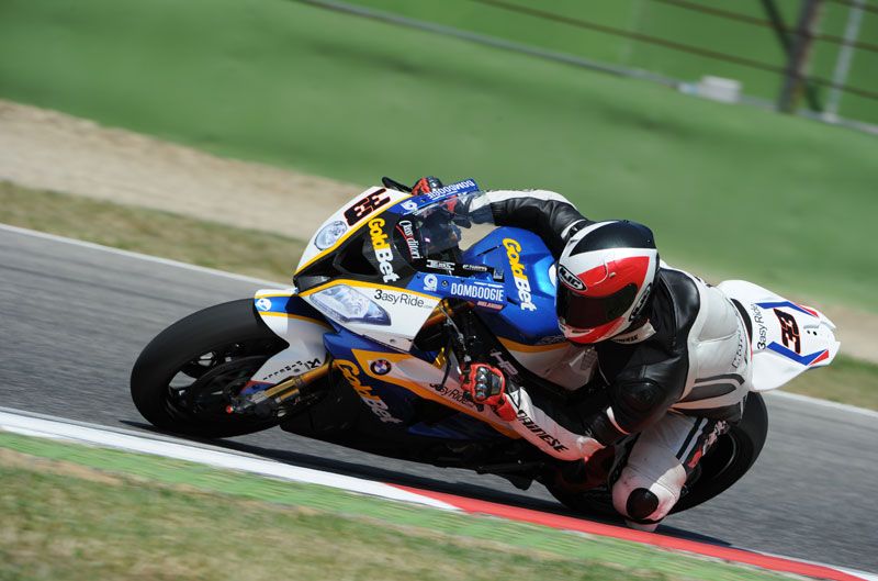 Comparativa BMW S1000RR y HP4