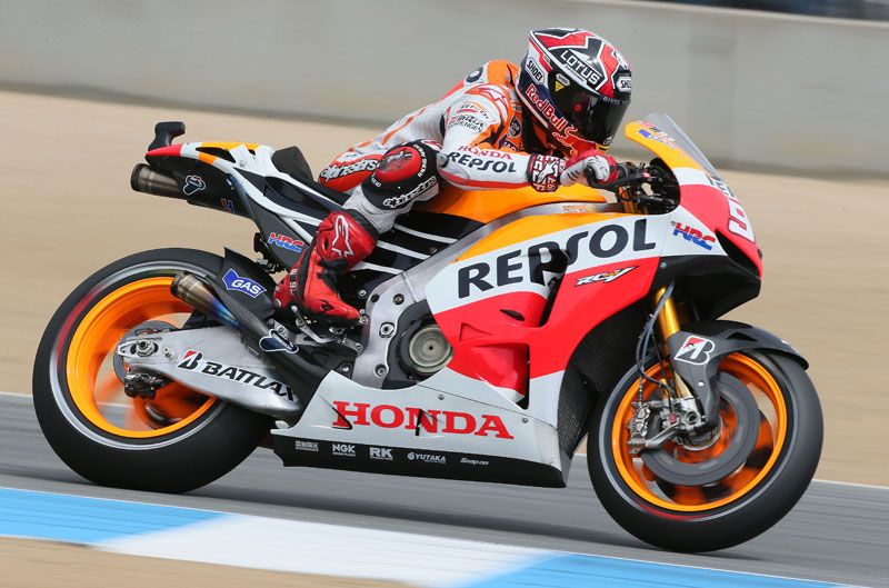 Marc Márquez aprieta en los primeros libres de MotoGP
