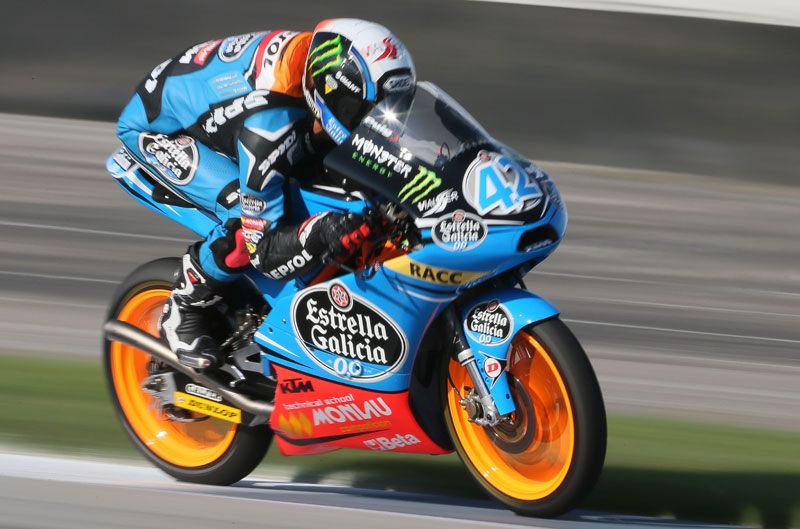 Rins gana la carrera de Moto3 en el GP Indy