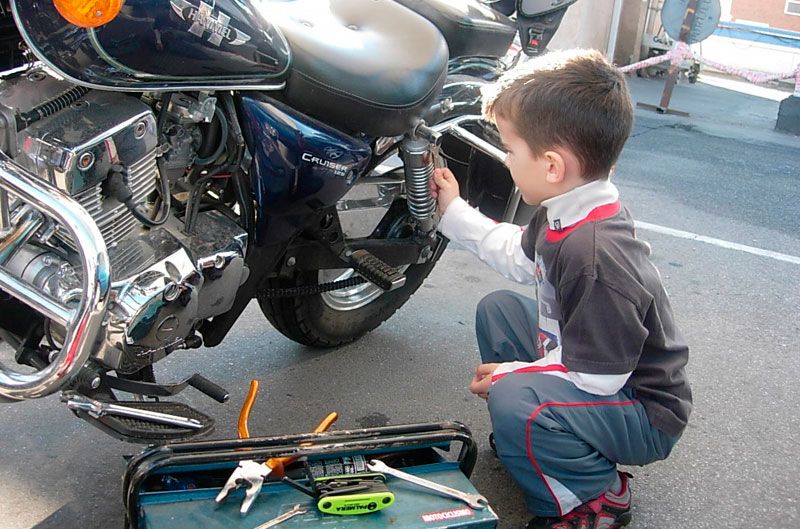 Encuesta de la semana: Presiones y niveles de tu moto