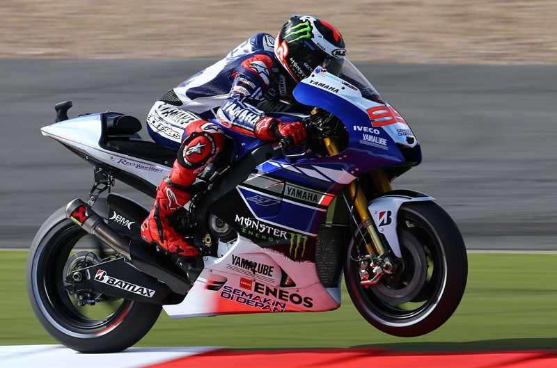 Jorge Lorenzo termina el primer día con el mejor tiempo en Silverstone