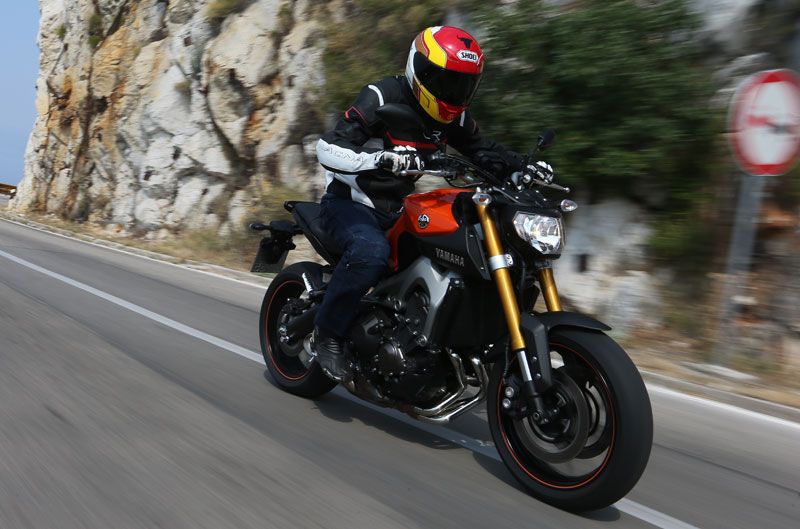 Prueba Yamaha MT-09