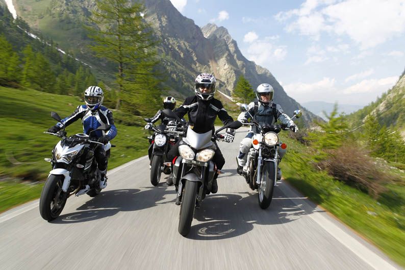 Comparativa motos Naked Alpen Master 2013