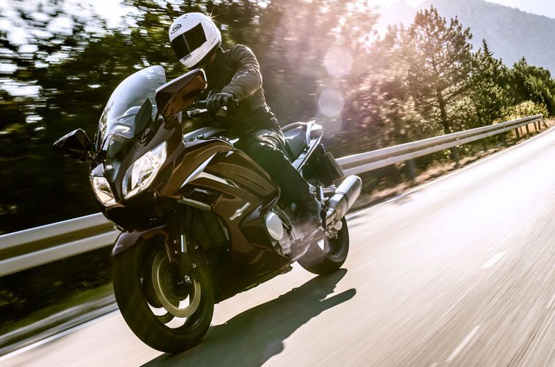 Nueva Yamaha FJR1300AE