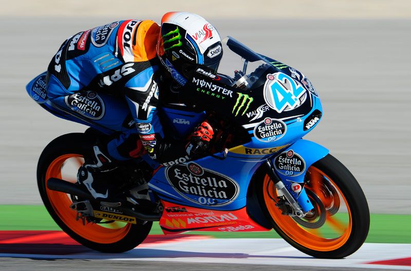 Alex Rins termina el primer día con el mejor tiempo de Moto3