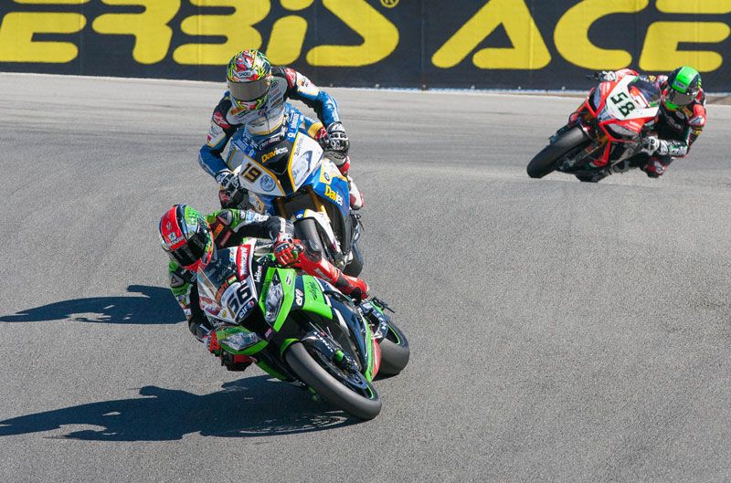 Tom Sykes, más líder del Mundial de SBK