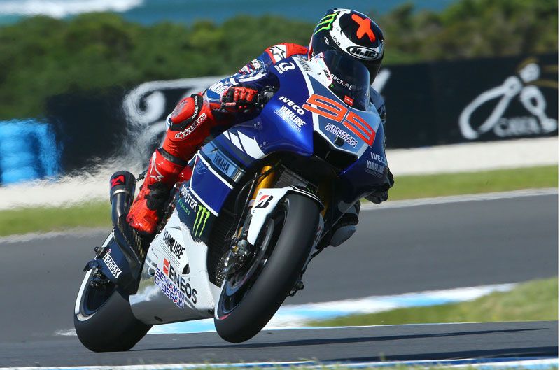 Jorge Lorenzo gana y Marc Márquez es descalificado en Australia