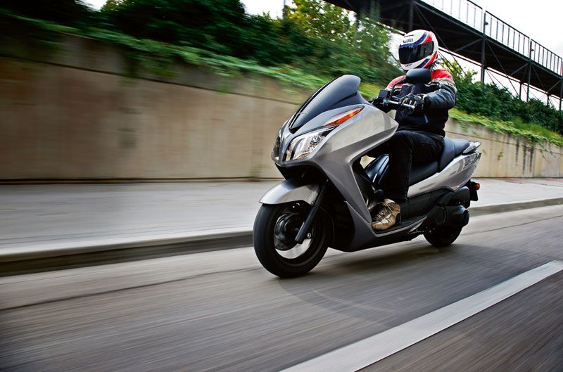 Prueba Honda Forza 300