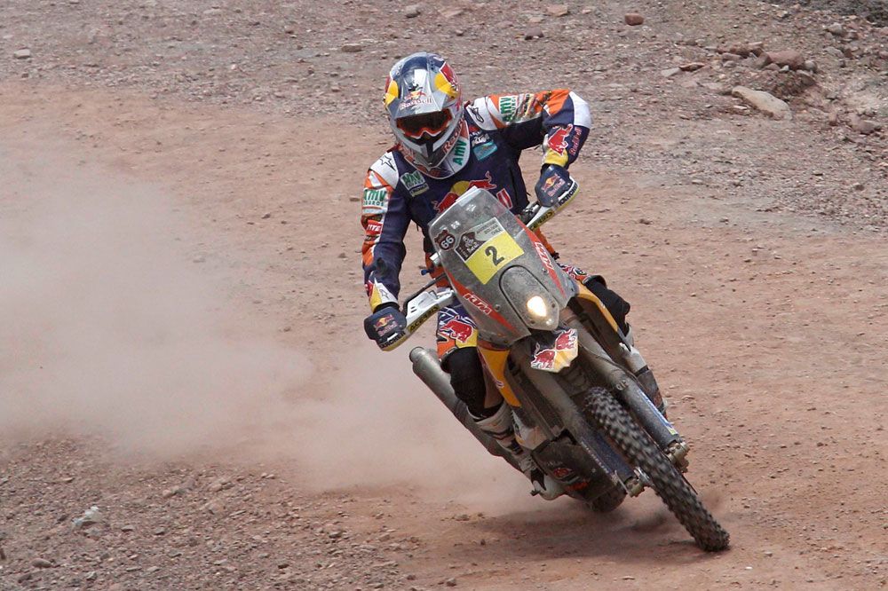 Marc Coma consolida su liderato en el Dakar