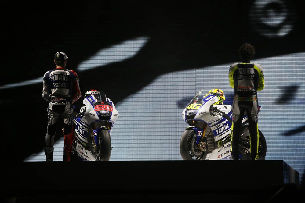 Yamaha presenta la nueva M1 de Lorenzo y Rossi