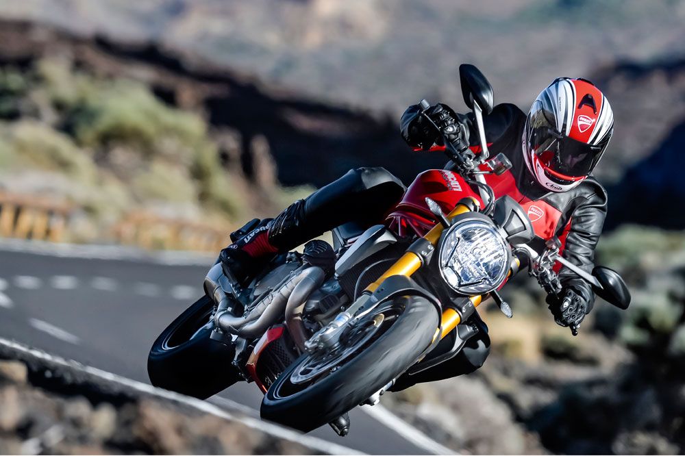 Ducati Monster 1200 S. Prueba