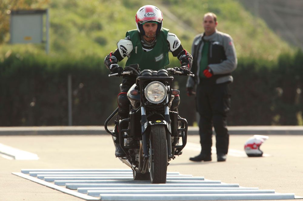 Cómo se saca el carné A de moto
