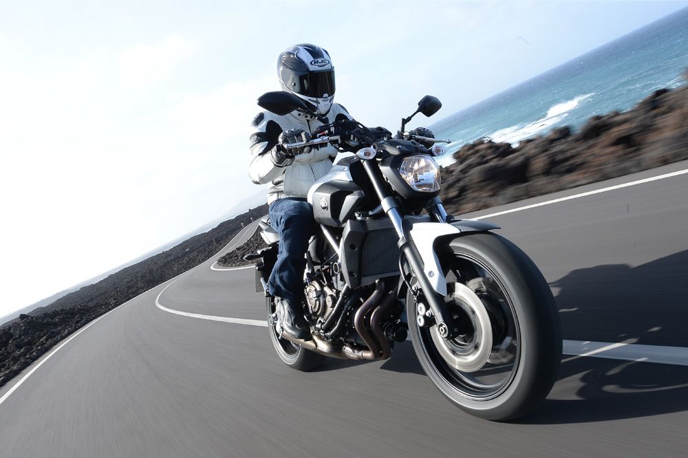 Prueba de la Yamaha MT-07