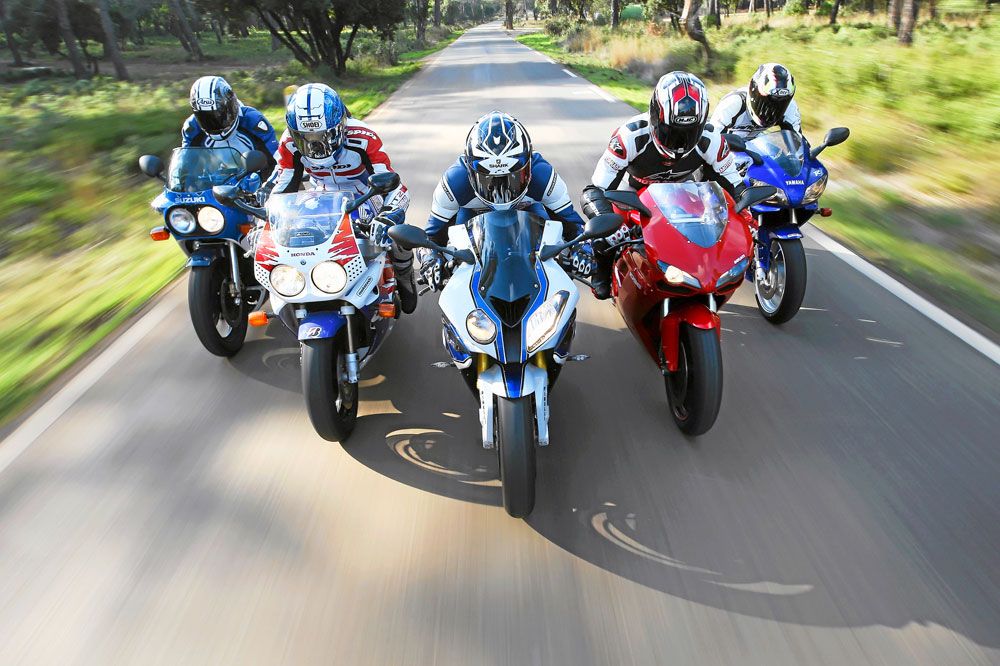 Comparativa Deportivas 30 Años: Suzuki, Honda, Yamaha, Ducati y BMW