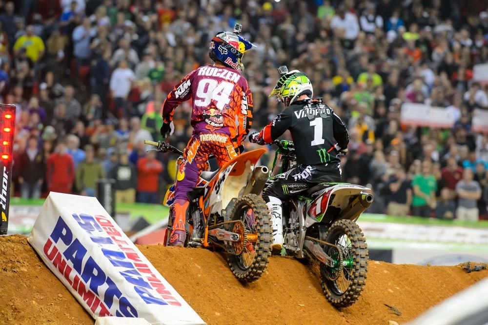 Ken Roczen logra la victoria en el SX de Atlanta