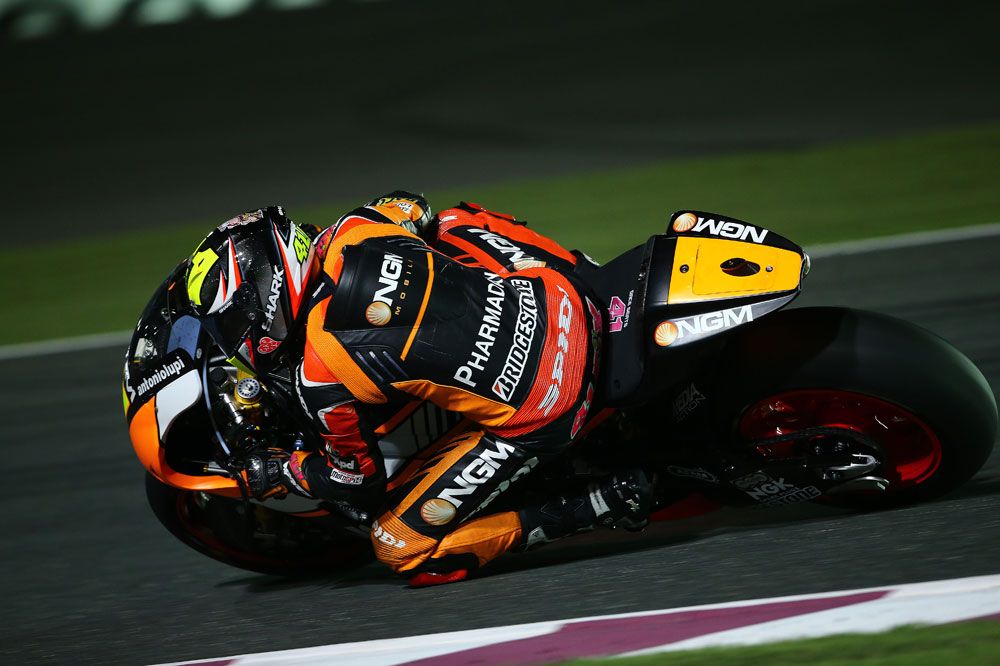 Lluvia, viento y Aleix Espargaró