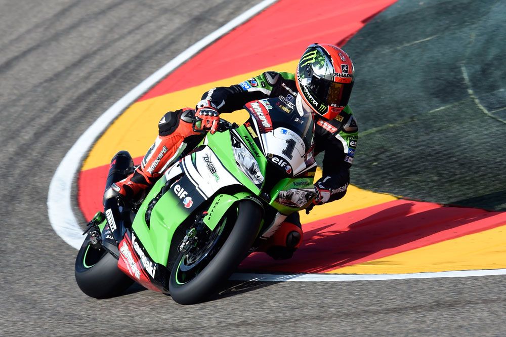 Sykes y Kawasaki arrasan en MotorLand