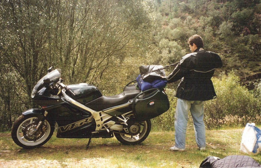 Objetivo 100.000: Honda VFR750F