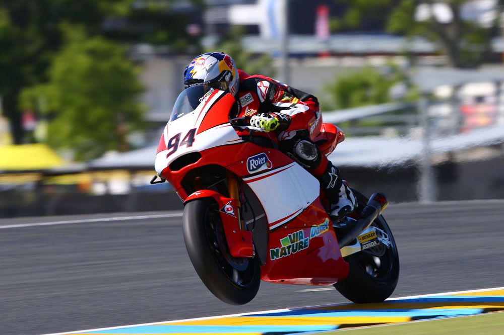 Jonas Folger partirá primero en Moto2