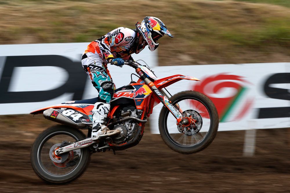 Jeffrey Herlings arrasa en Alemania