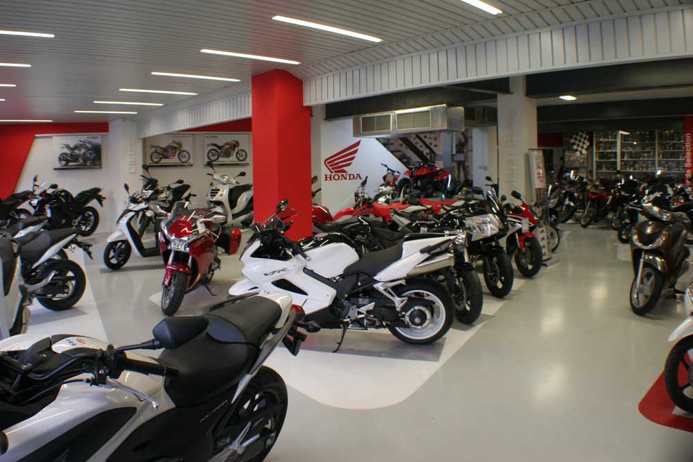 Entre un 10% y un 20% de descuento en Motos Auradell