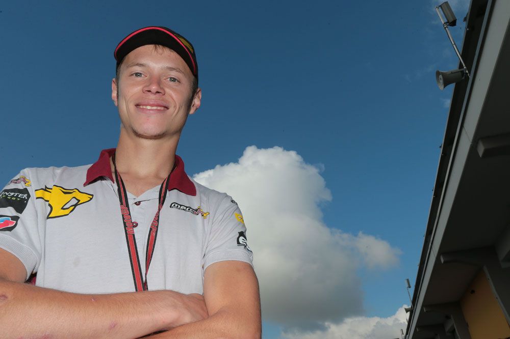 Tito Rabat seguirá en Moto2 con el Marc VDS en 2015