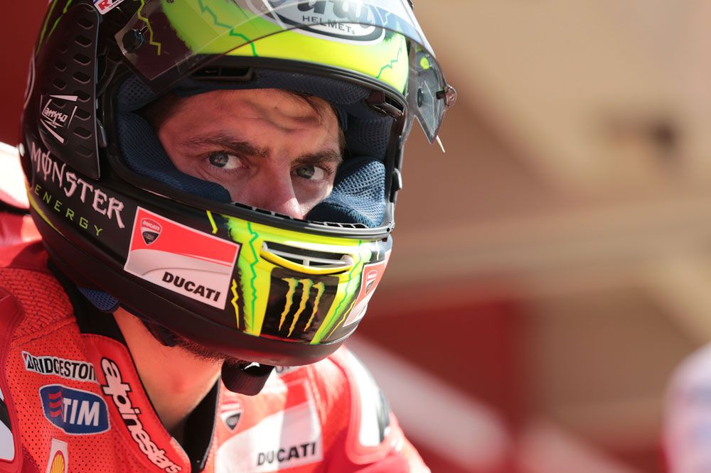 Cal Crutchlow deja Ducati y firma con LCR Honda