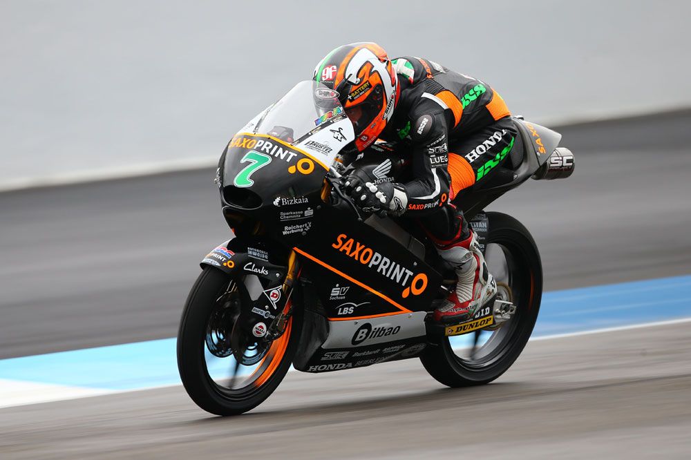 Efrén Vázquez se adueña del mejor tiempo en el FP3