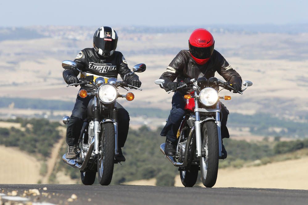 Comparativa: Royal Enfield Continental GT vs Yamaha SR400