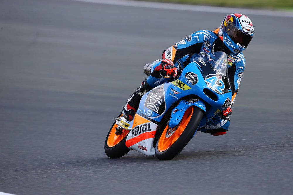 Alex Rins controla el FP3 de Moto3