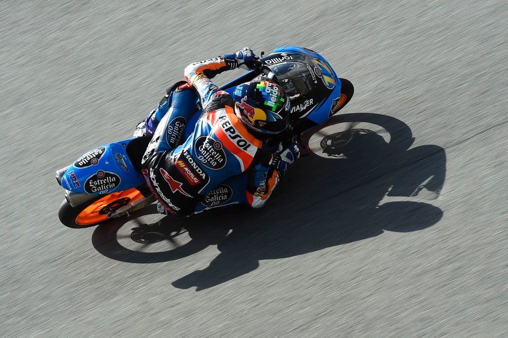 Alex Márquez, el más rápido de la primera jornada en Brno