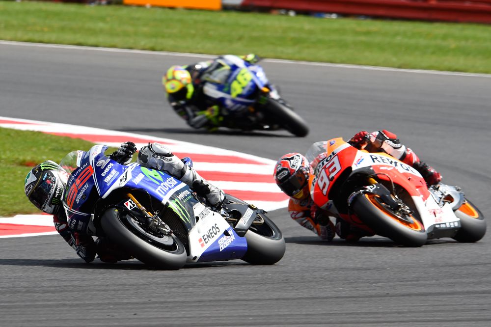 Horarios del Gran Premio de Gran Bretaña 2015