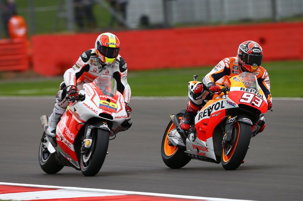 La lluvia tampoco perdona a los pilotos de MotoGP